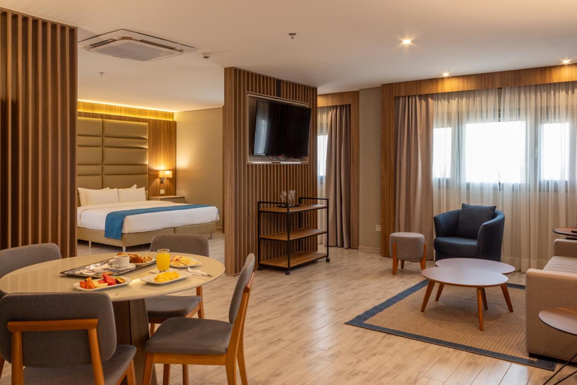 Tryp By Wyndham Asuncion Hotel Exterior photo